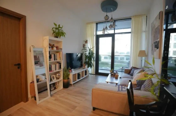Fully Furnished | Parkview | 1 BR in Studio City
